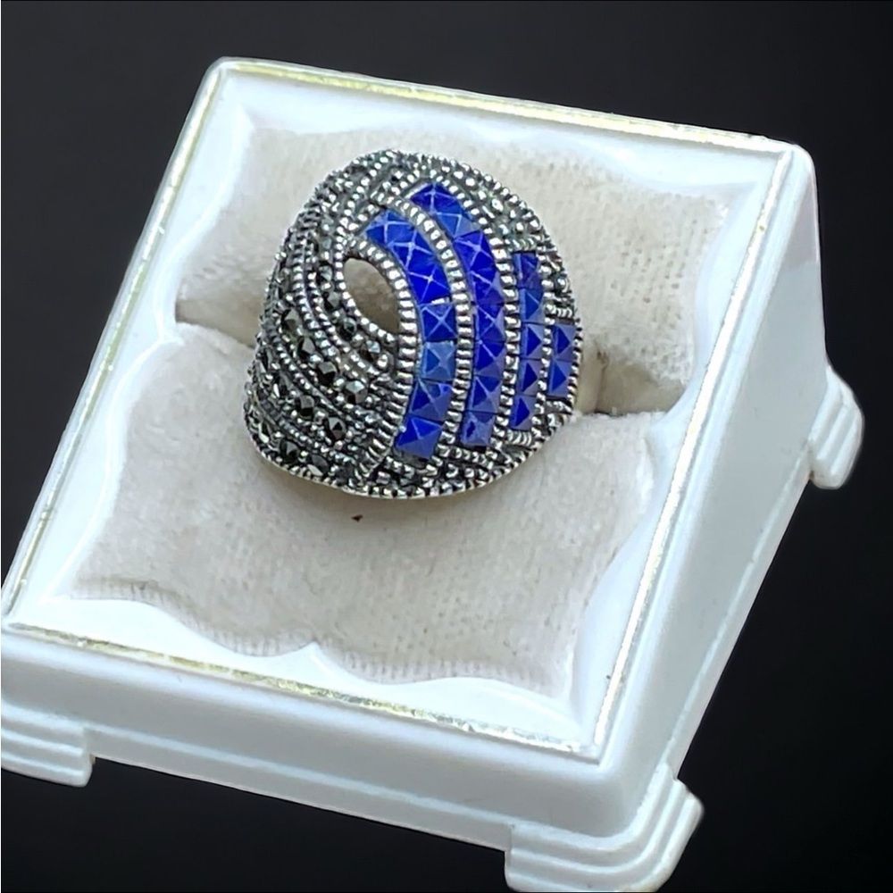 🌺Unique Vintage Sterling, Lapis & Marcasite Ring